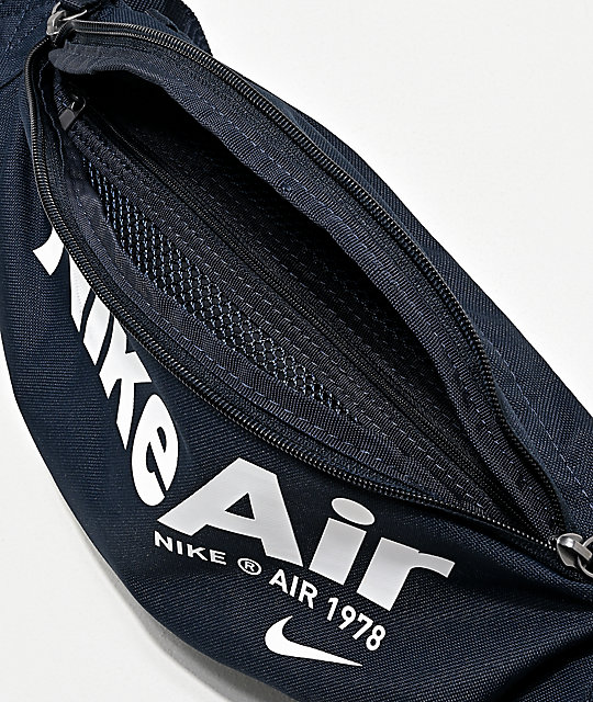 Nike Air Heritage Black Fanny Pack | Zumiez