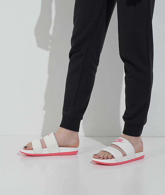 Proberen Uitgaand Ontstaan Nike Offcourt Duo Sail & Pink Slide Sandals