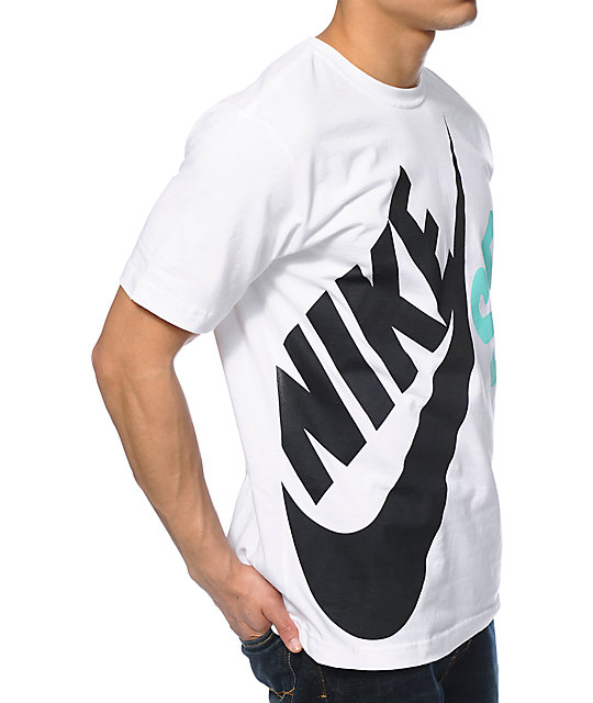 nike shirt big logo