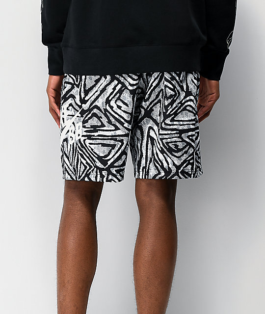 black and white nike shorts