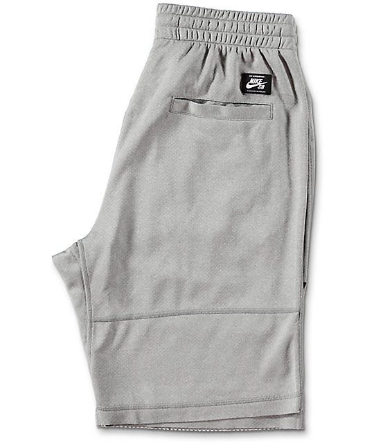 nike shorts with pockets