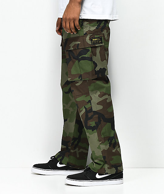 nike camo pants