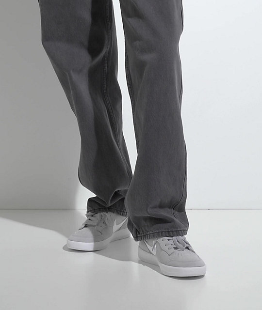 Arriesgado reforma Gestionar Nike SB Force 58 Wolf Grey & White Skate Shoes
