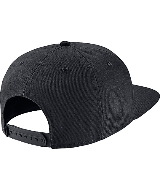 Nike SB Icon Black Snapback Hat | Zumiez.ca