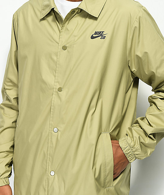 abrigo nike hombre olive