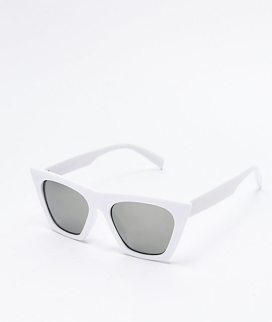 gafas de sol blancas