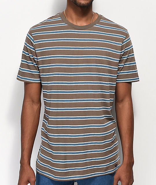 white and blue striped t shirt