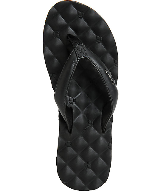 reef quilted flip flops