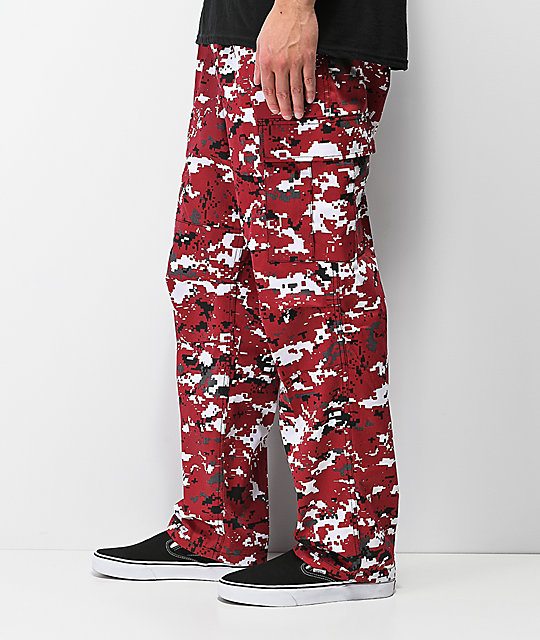 red camo cargo pants womens