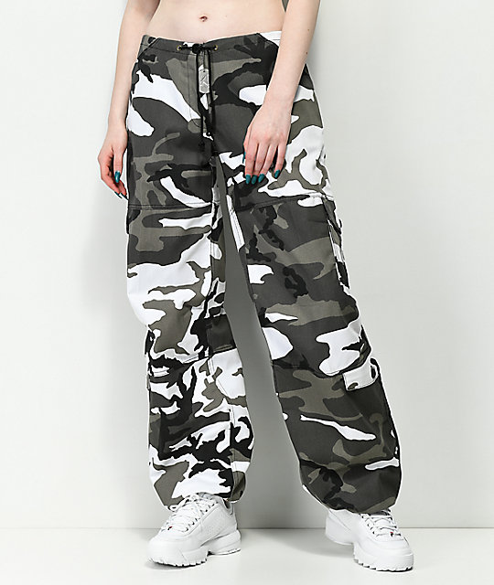 baggy camo sweatpants