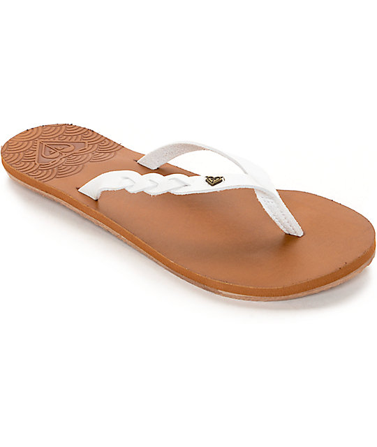 white roxy flip flops