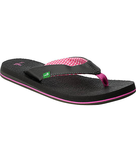 yoga mat sandals sanuk