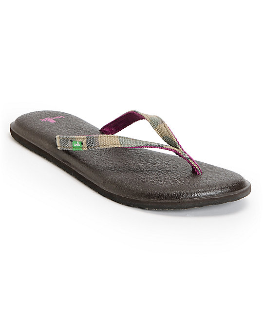 sanuk girls sandals