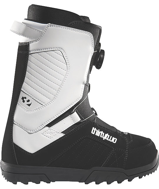 mens snowboard boots boa