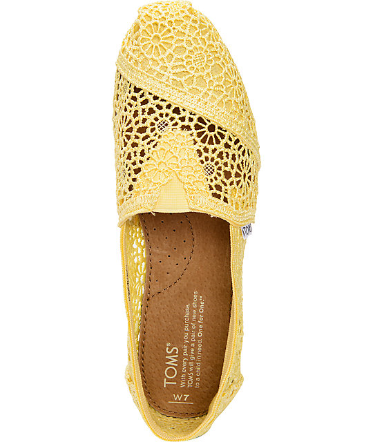 Toms Classics Lemon Yellow Crochet Womens Slip On Shoes ...