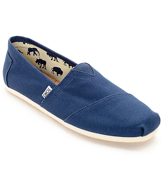 Toms Mens Classic Navy Canvas Shoes | Zumiez