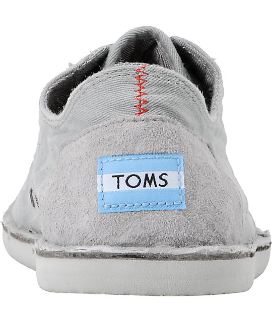 mens grey canvas shoes