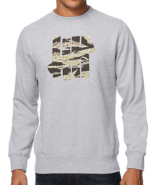 undefeated camo hoodie