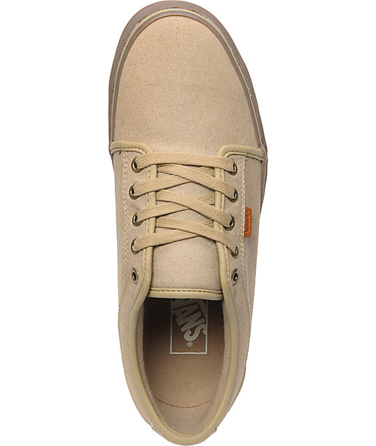 vans chukka low tan