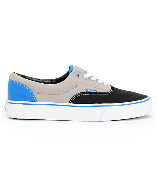 vans gris con azul