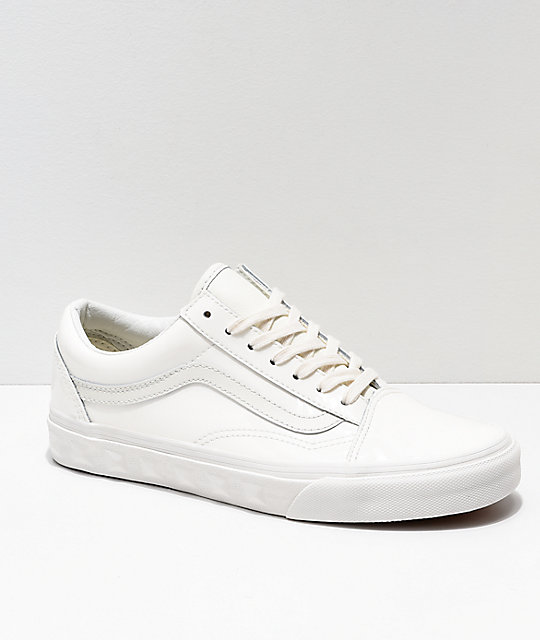 Vans Old Skool Studs Sidewall White Skate Shoes Vans Old Skool Studs Sidewall White Skate Shoes