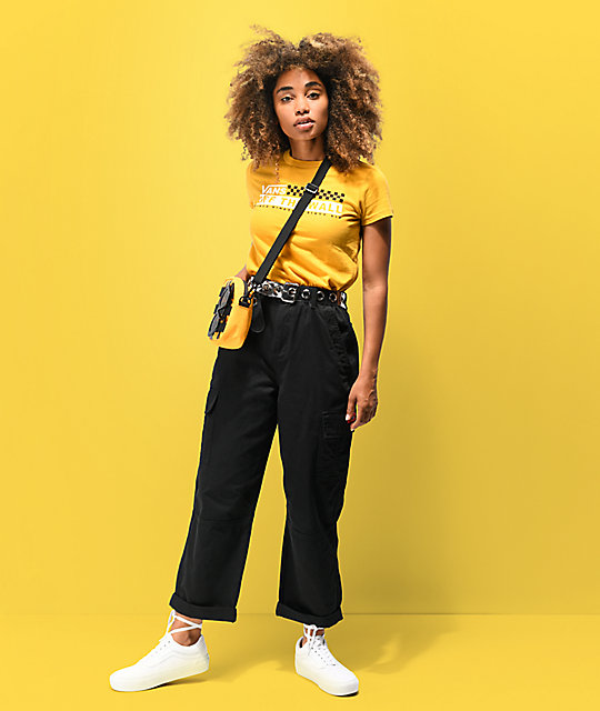 vans negro con amarillo