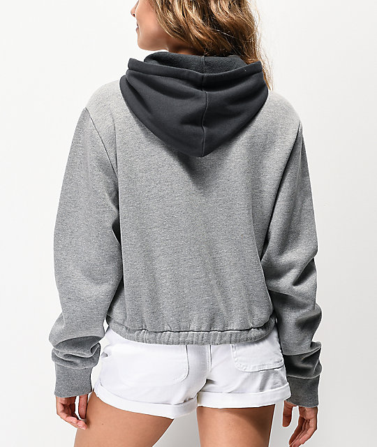 sudadera gris cremallera