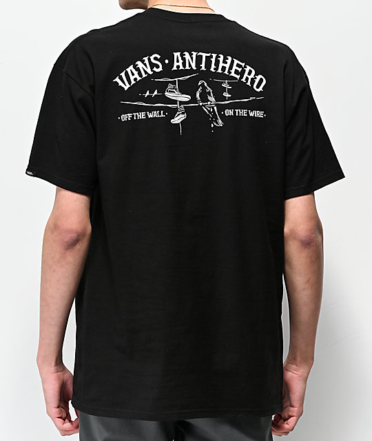 camiseta negra vans