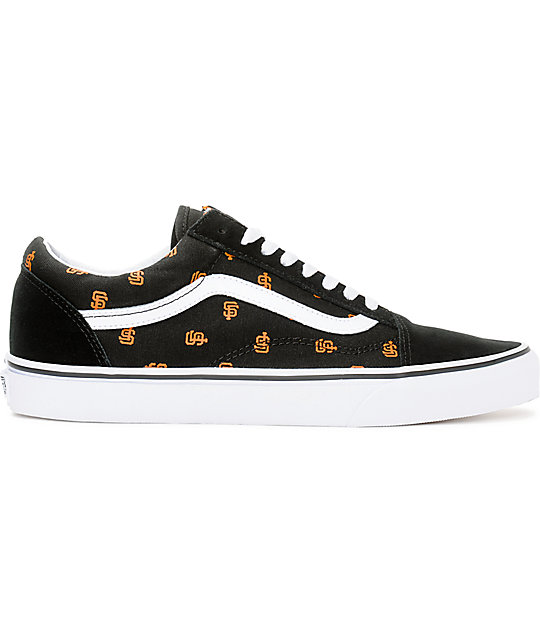 Vans x MLB Old Skool Giants Skate Shoes | Zumiez