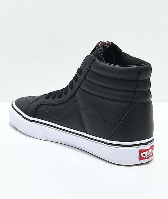 vans sk8 hi snoopy