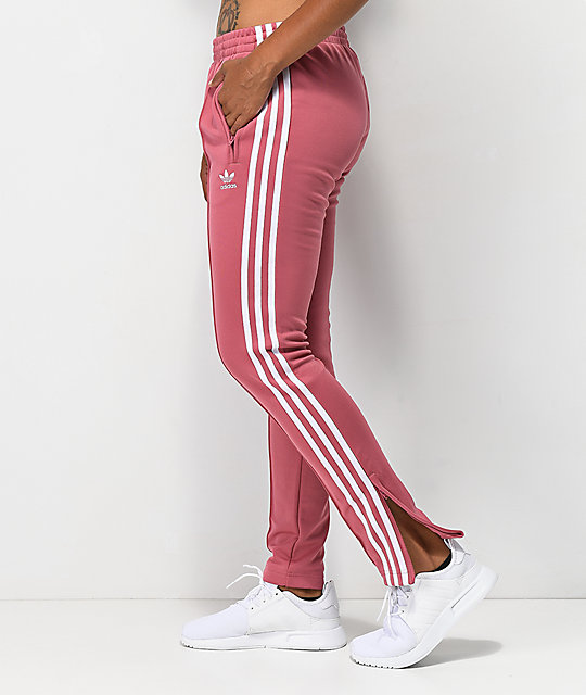adidas 3 Stripe pantalones de chándal de color malva | Zumiez