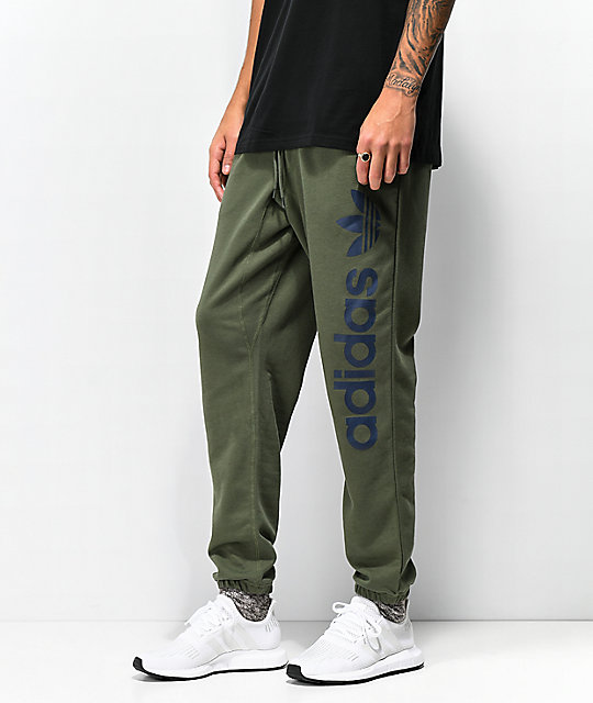 adidas Pantalones verde militar