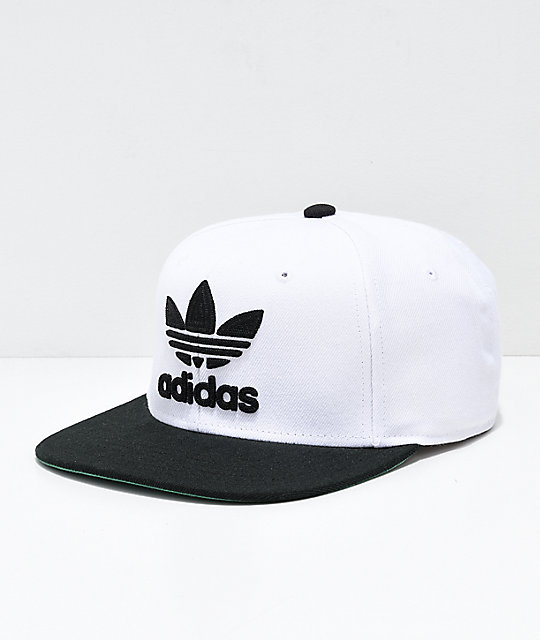 gorra adidas negra