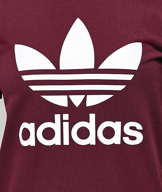 camiseta logo adidas