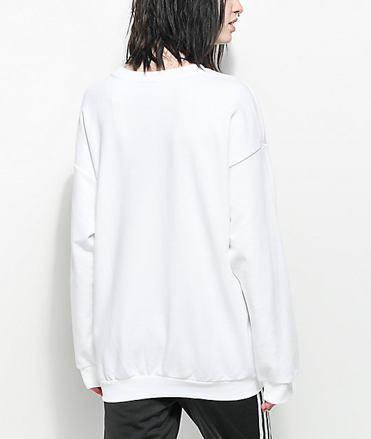 oversized white crew neck sweatshirt