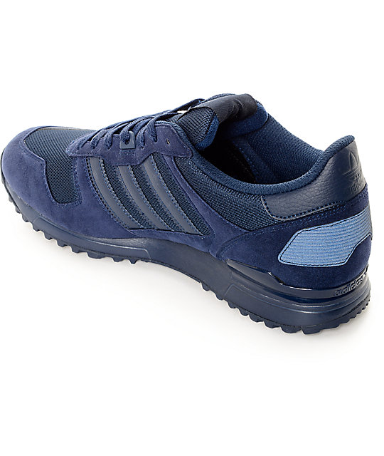 adidas ZX 700 zapatos en azul marino