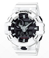 G-Shock GA700-7A reloj en blanco y negro