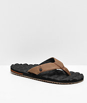 Volcom Recliner chanclas de cuero en negro y marrón