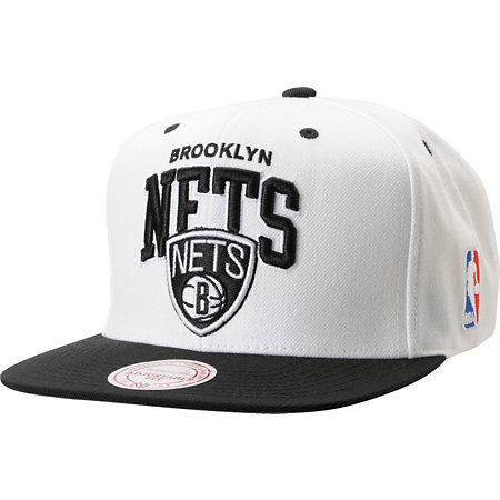 NBA Mitchell and Ness Brooklyn Nets Arch 2Tone White Snapback Hat at ...