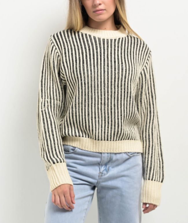 24COLOURS Ribbed White & Black Striped Sweater