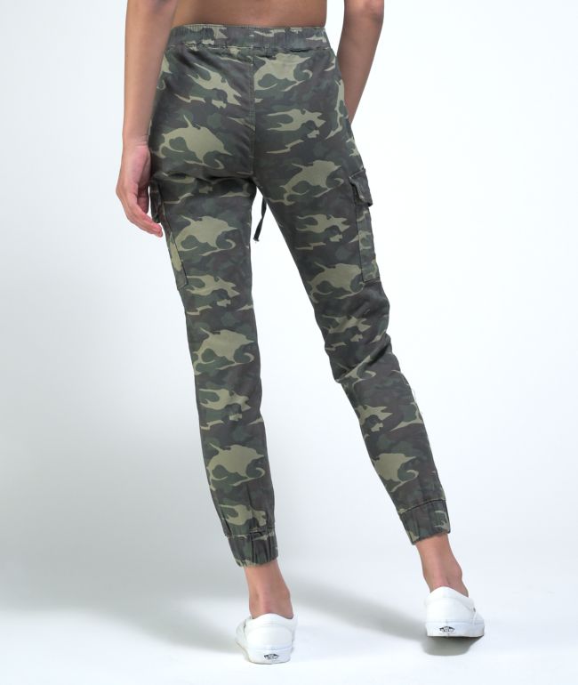 Almost Famous Green Camo Cargo Jogger Pants - thumbnail 2