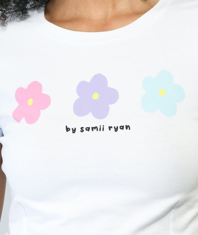 By Samii Ryan Daisy Baby Doll White Crop T-Shirt - thumbnail 3
