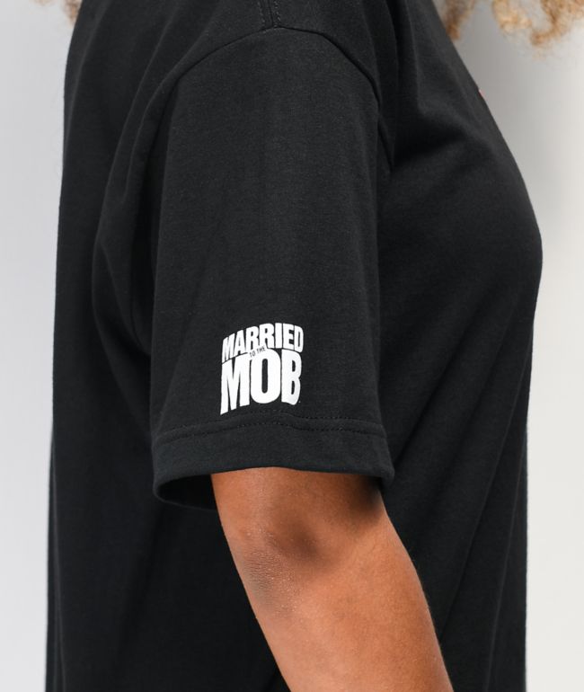Married To The Mob Bitch In A Box Black T-Shirt - thumbnail 3