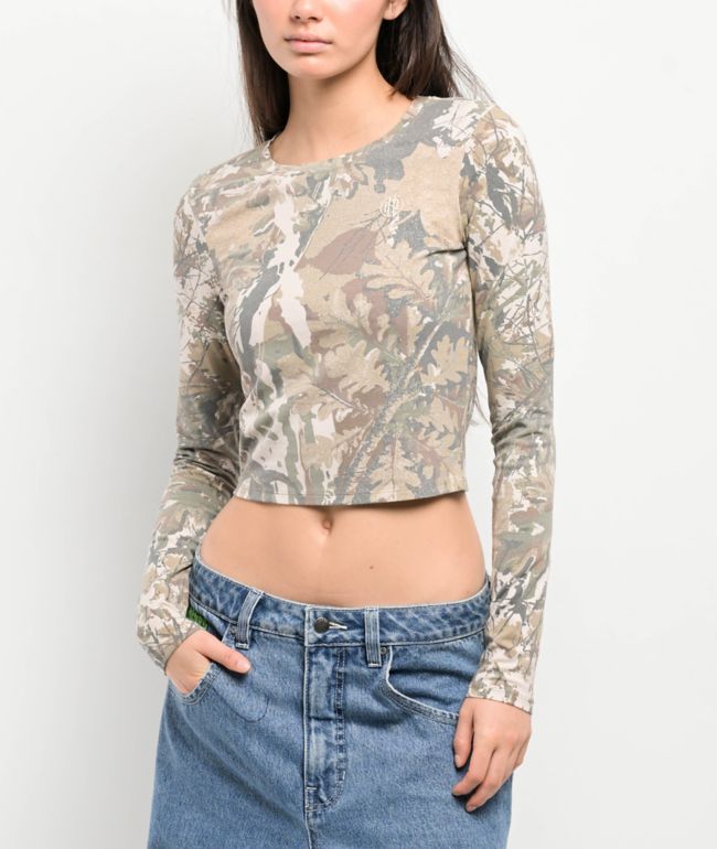 Ninth Hall Fundamentals Estie Light Camo Long Sleeve Crop T-Shirt