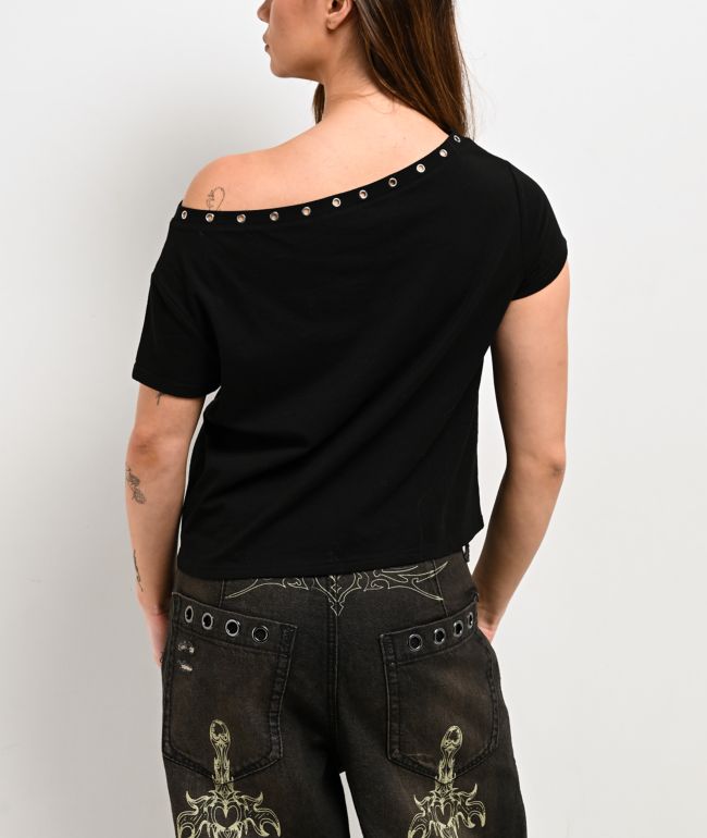 Vitriol Dylan Black Scoop Neck Crop T-Shirt - thumbnail 2