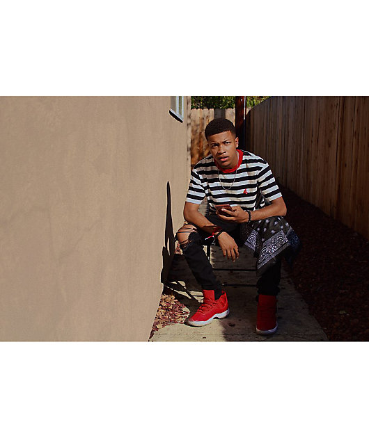 4Hunnid Members Black & White Striped T-Shirt
