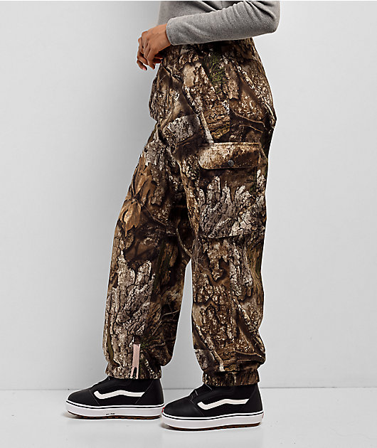 Airblaster x Realtree APX® Freedom Boss Camo 10K Cargo Snowboard Pants