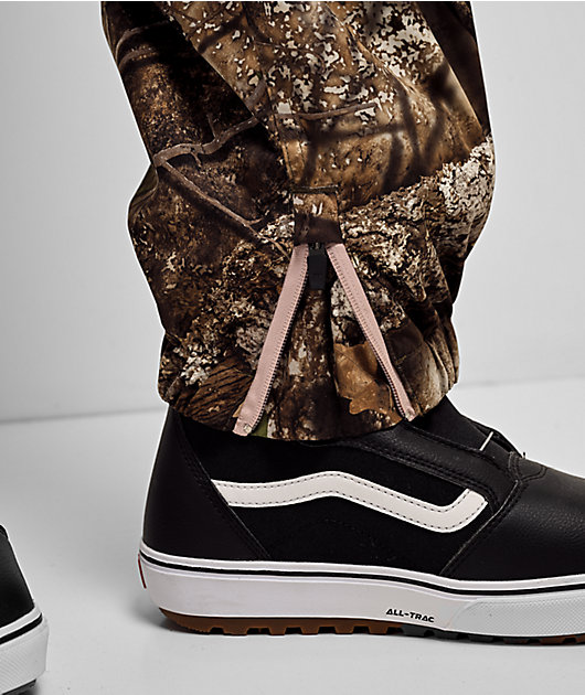 Airblaster x Realtree APX® Freedom Boss Camo 10K Cargo Snowboard