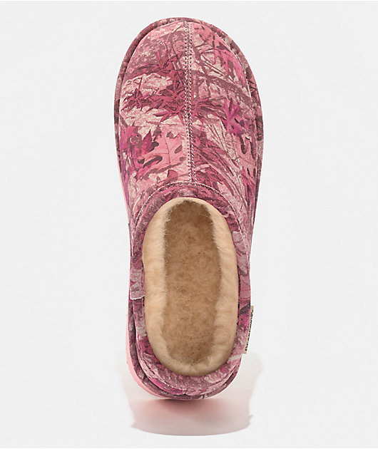 Bearpaw Christina Pink Camo Slippers