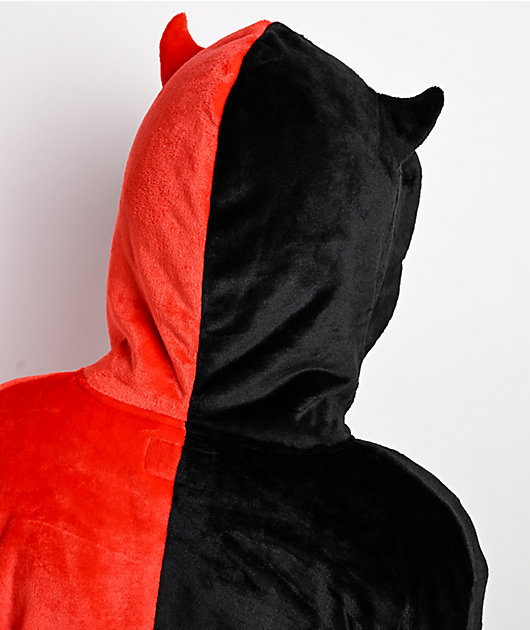 Broken Promises Black & Red Horn Robe